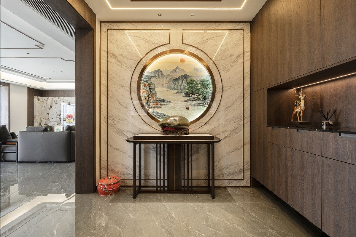 春江明月270平新中式玄关装修实景