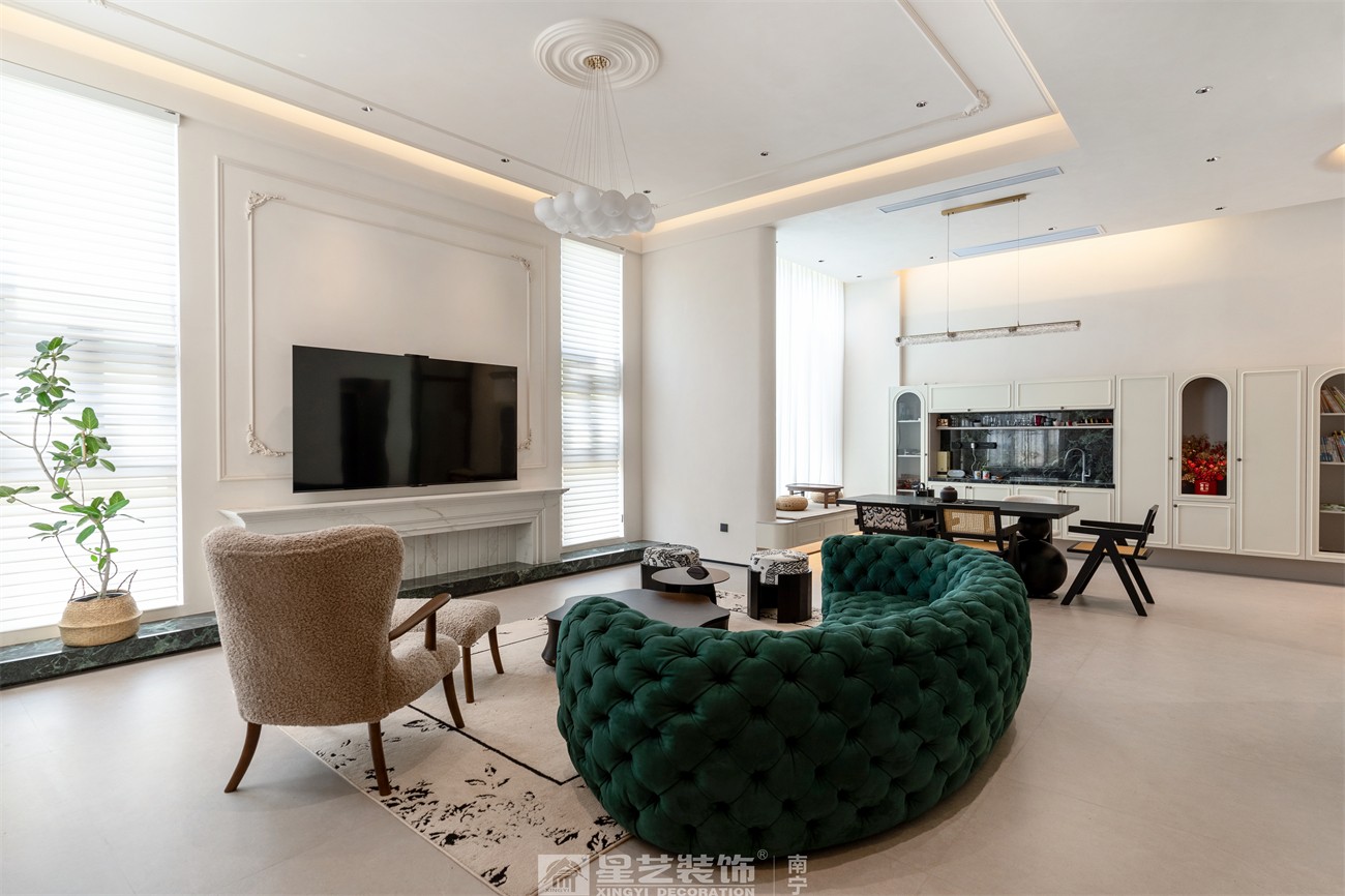 盛世江山300平中古风客厅装修完工实景图