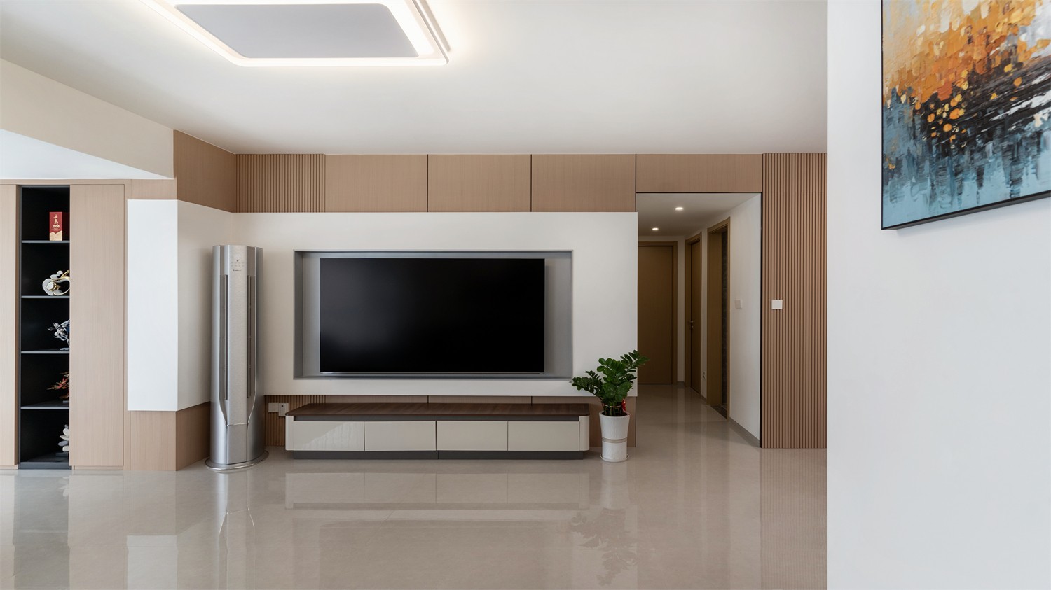 上水湾155平现代风格客厅装修实景图