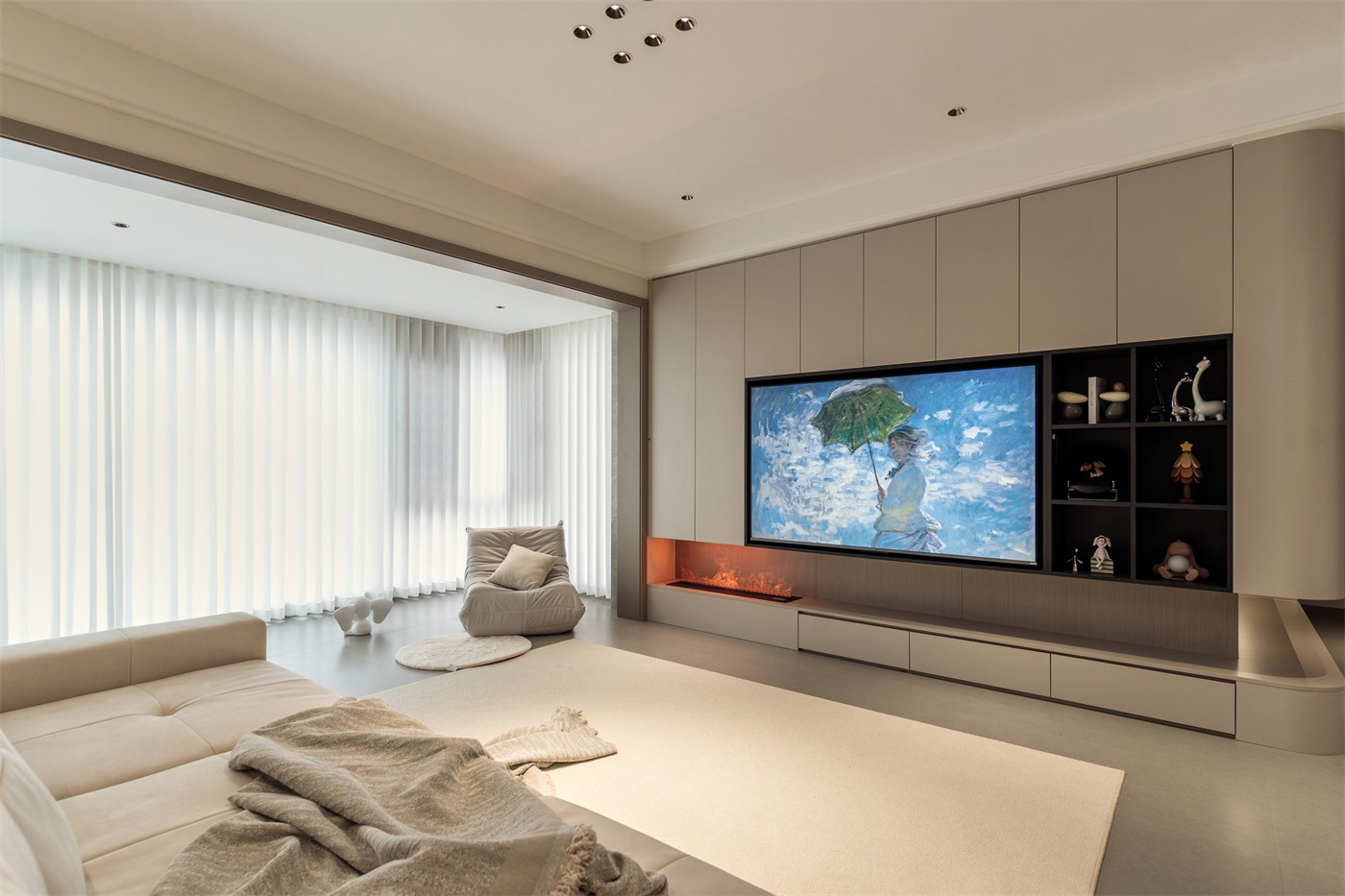 保利天悦台143平现代风格客厅装修实景图