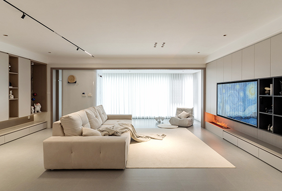 保利天悦台143平