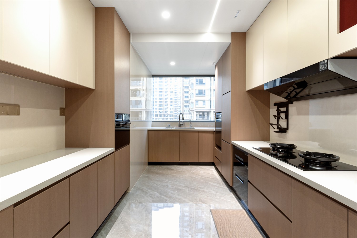 龙光玖珑湖271平现代风格厨房装修实景图