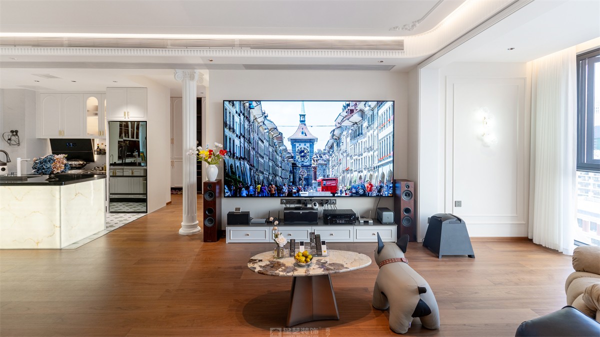 建发缦云143平法式风格客厅装修实景图