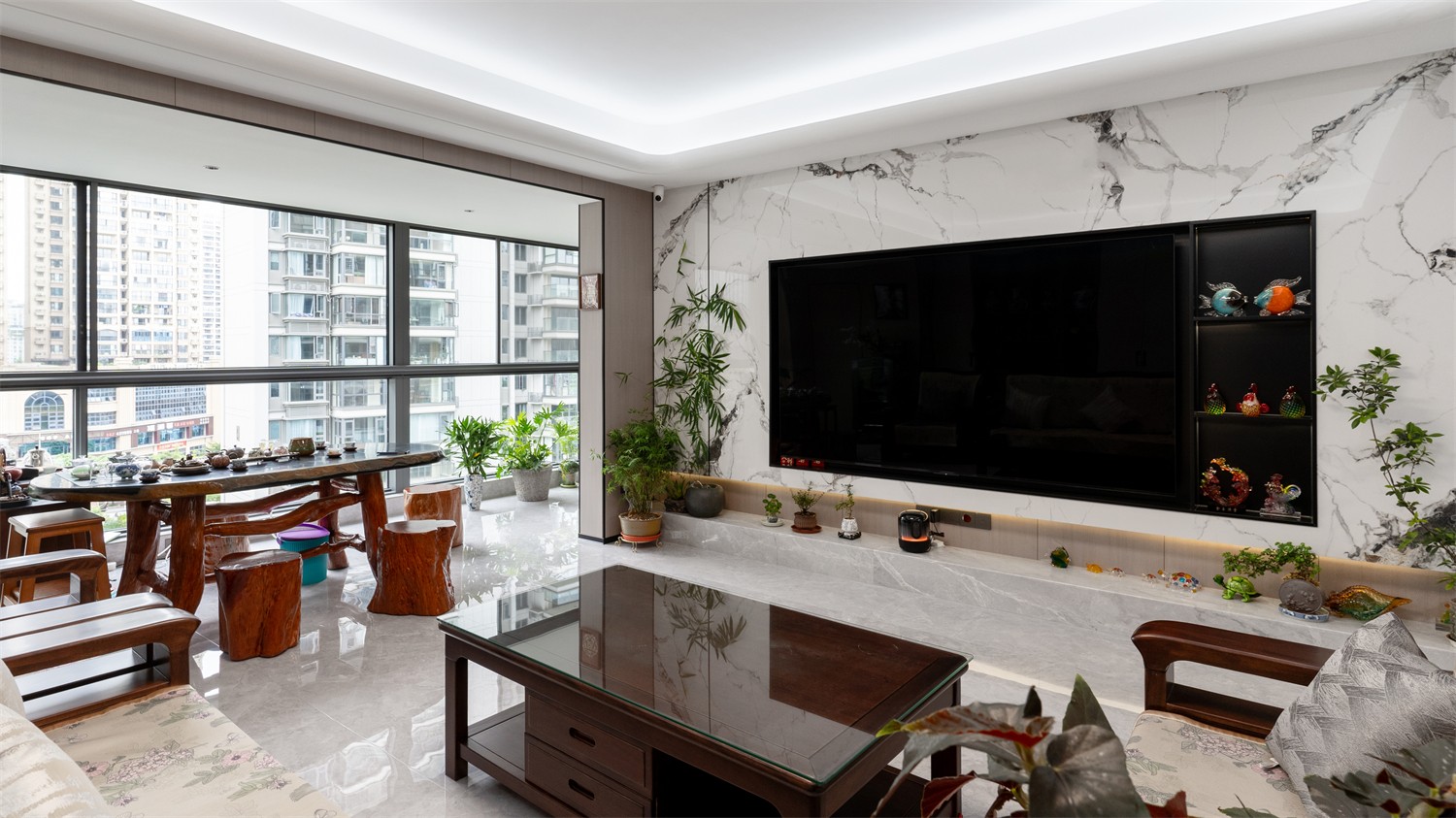 建发缦云210平新中式客厅装修完工实景图